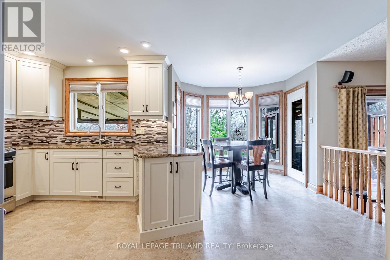 28 Sinclair Crescent, Aylmer, Ontario  N5H 3B7 - Photo 11 - X12939398