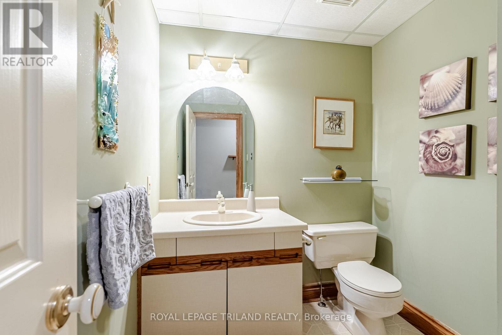 28 Sinclair Crescent, Aylmer, Ontario  N5H 3B7 - Photo 18 - X12939398