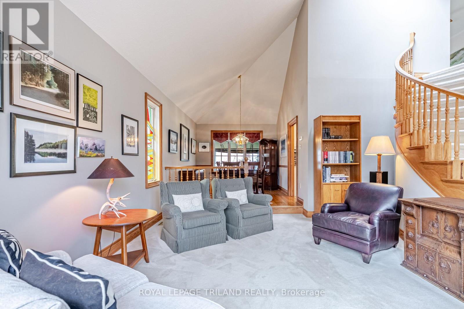 28 Sinclair Crescent, Aylmer, Ontario  N5H 3B7 - Photo 8 - X12939398