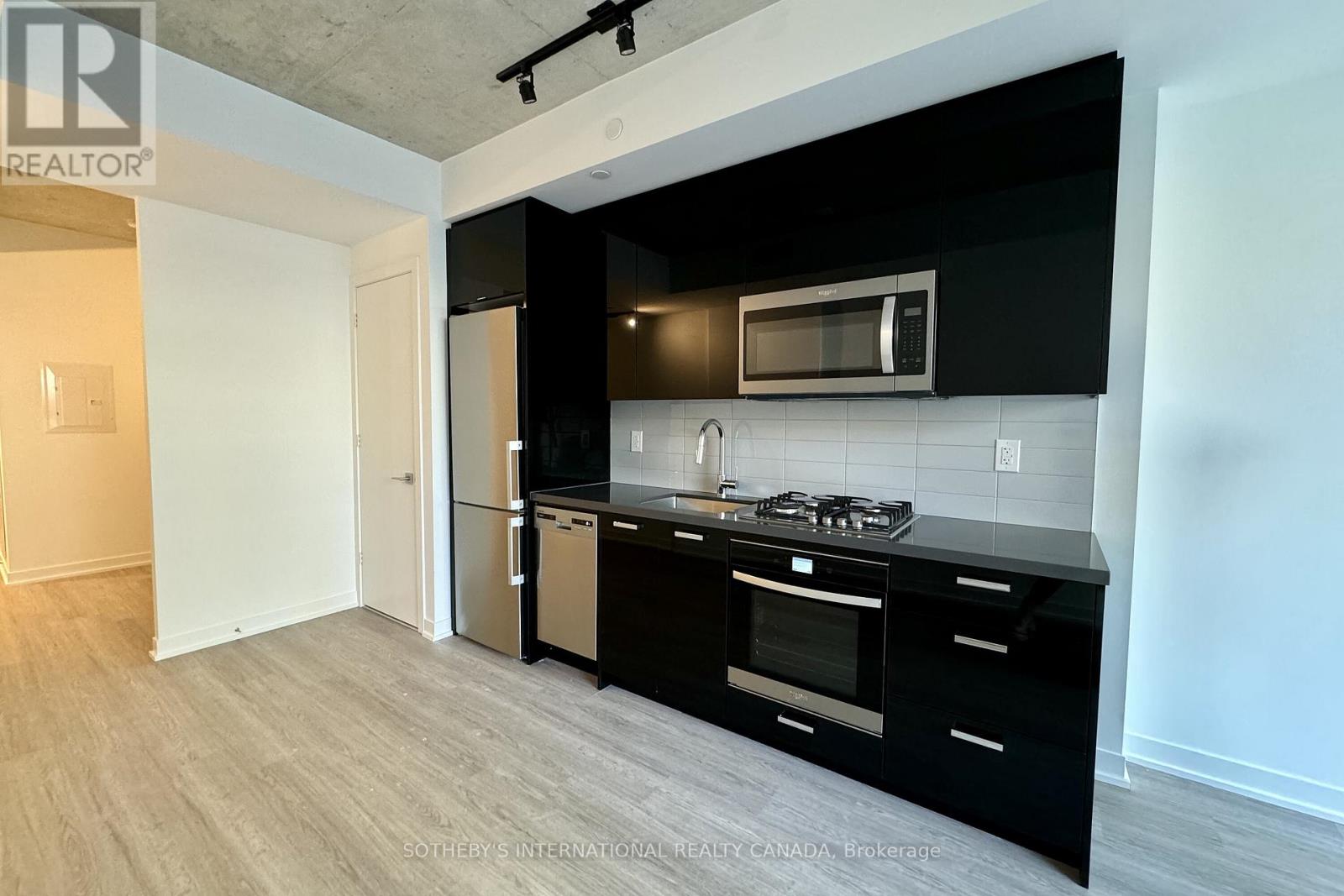 507 - 195 Mccaul Street, Toronto, Ontario  M5T 0E5 - Photo 2 - C12939280