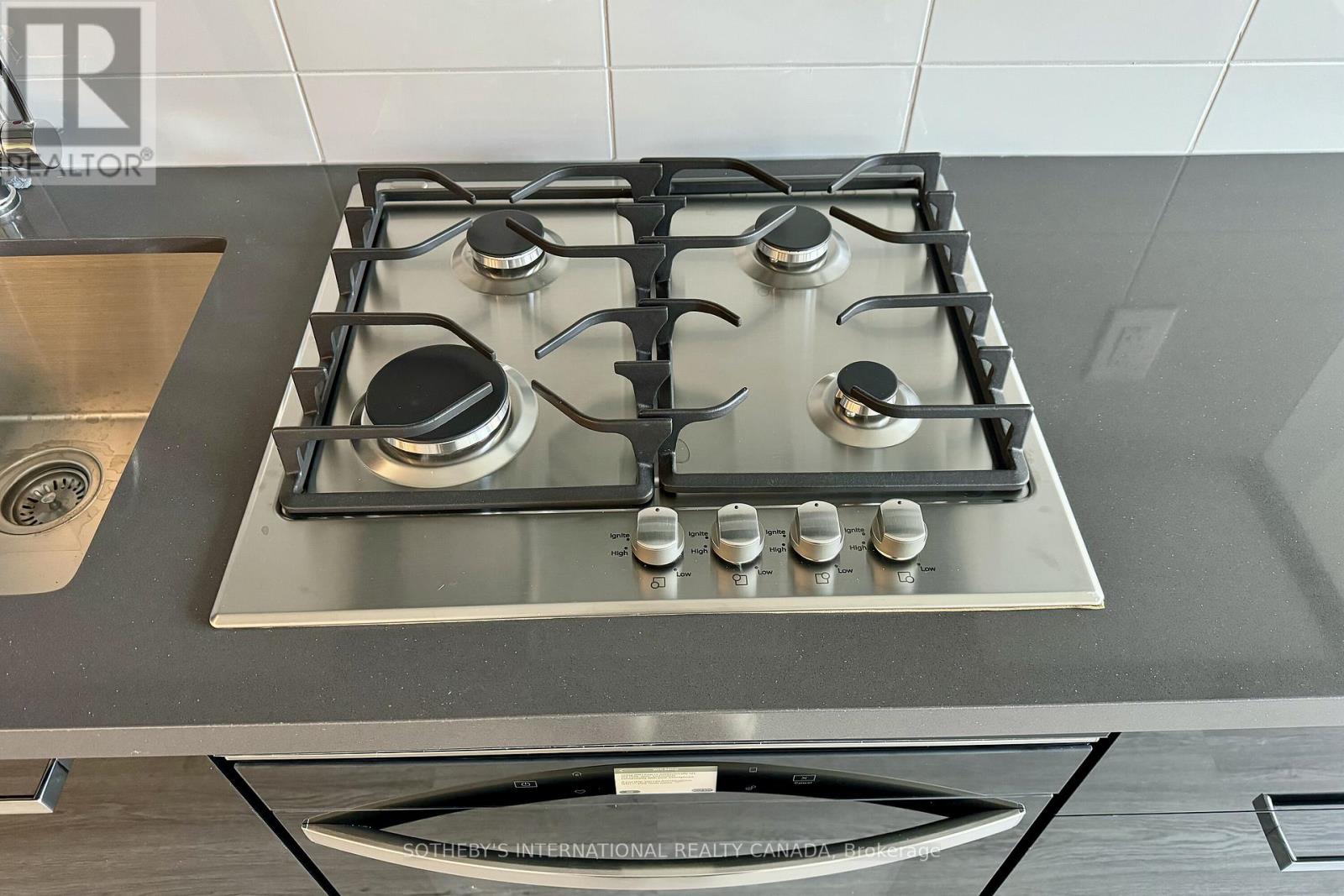 507 - 195 Mccaul Street, Toronto, Ontario  M5T 0E5 - Photo 6 - C12939280