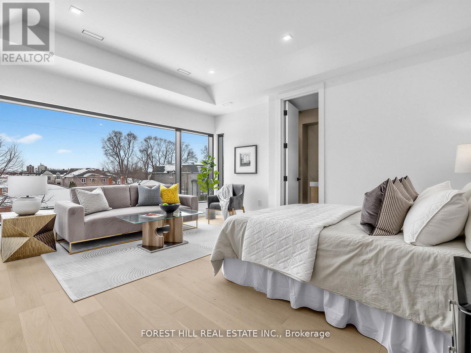 492 Hounslow Avenue, Toronto, Ontario  M2R 1J2 - Photo 4 - C12939282