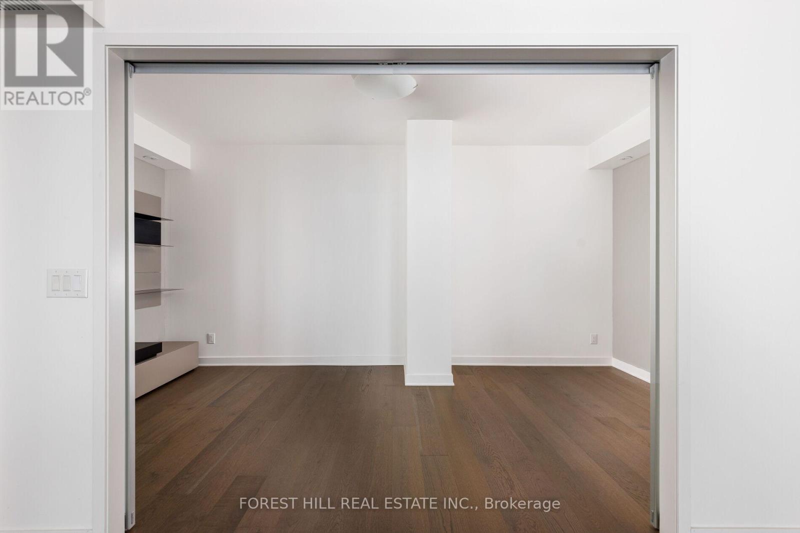 6805 - 1 Bloor Street E, Toronto, Ontario  M4W 0A8 - Photo 25 - C12939290