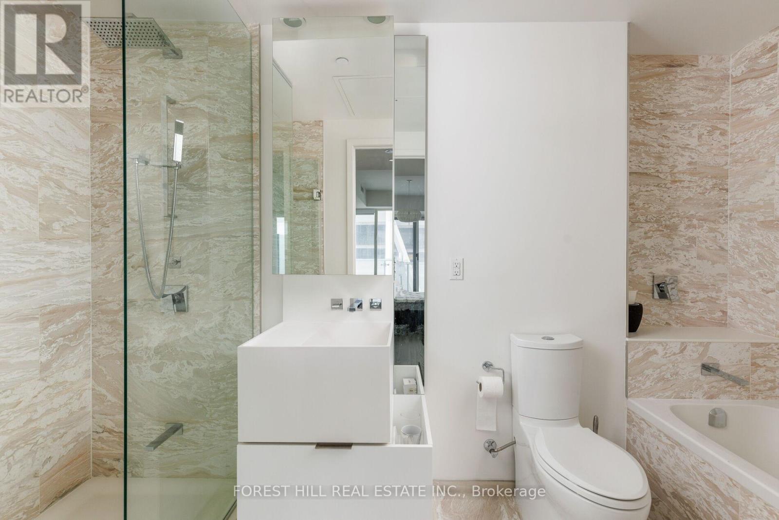 6805 - 1 Bloor Street E, Toronto, Ontario  M4W 0A8 - Photo 31 - C12939290