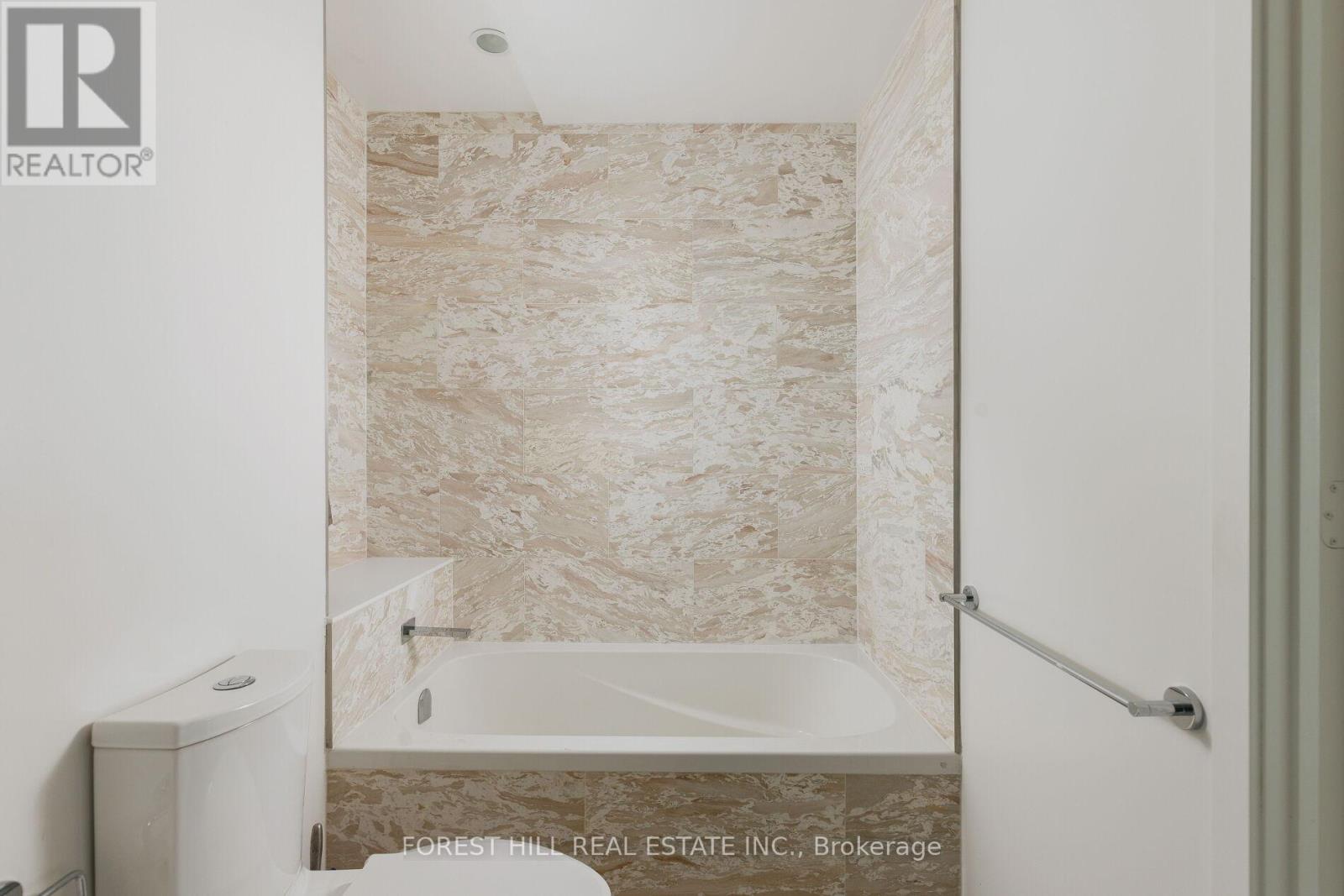 6805 - 1 Bloor Street E, Toronto, Ontario  M4W 0A8 - Photo 33 - C12939290