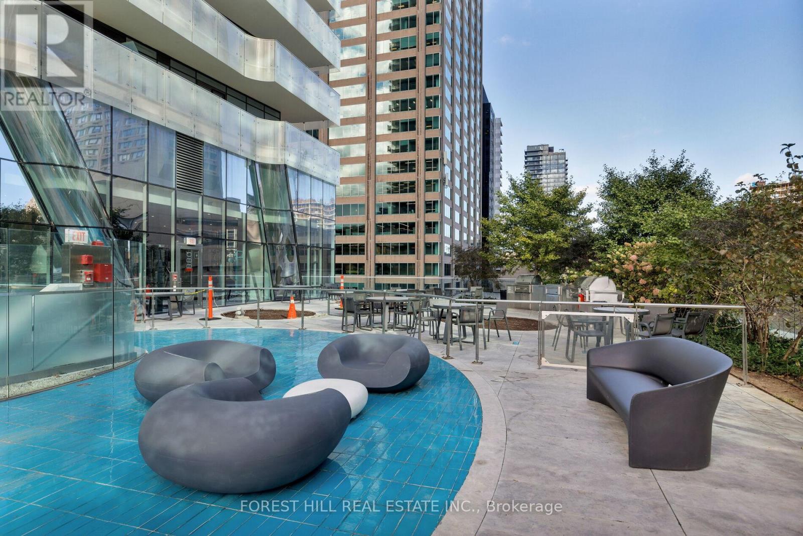 6805 - 1 Bloor Street E, Toronto, Ontario  M4W 0A8 - Photo 48 - C12939290