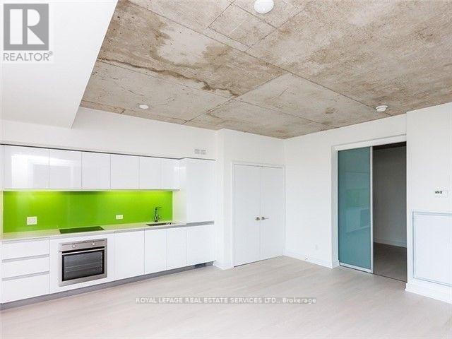 831 - 20 Minowan Miikan Lane, Toronto, Ontario  M6J 0E5 - Photo 3 - C12939310