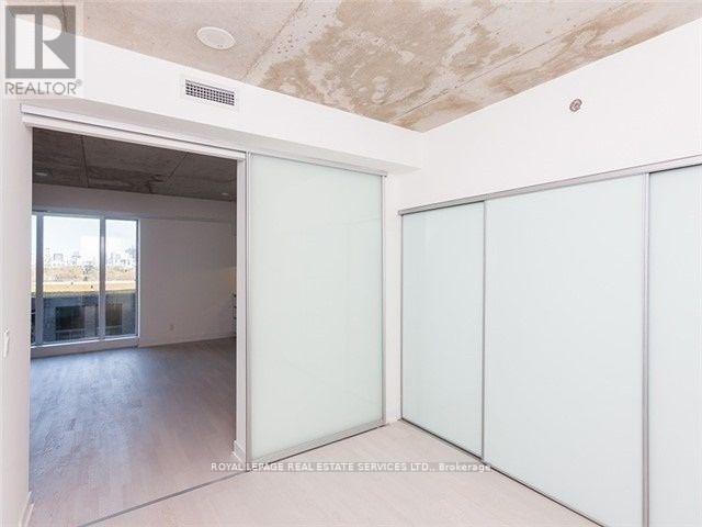 831 - 20 Minowan Miikan Lane, Toronto, Ontario  M6J 0E5 - Photo 9 - C12939310