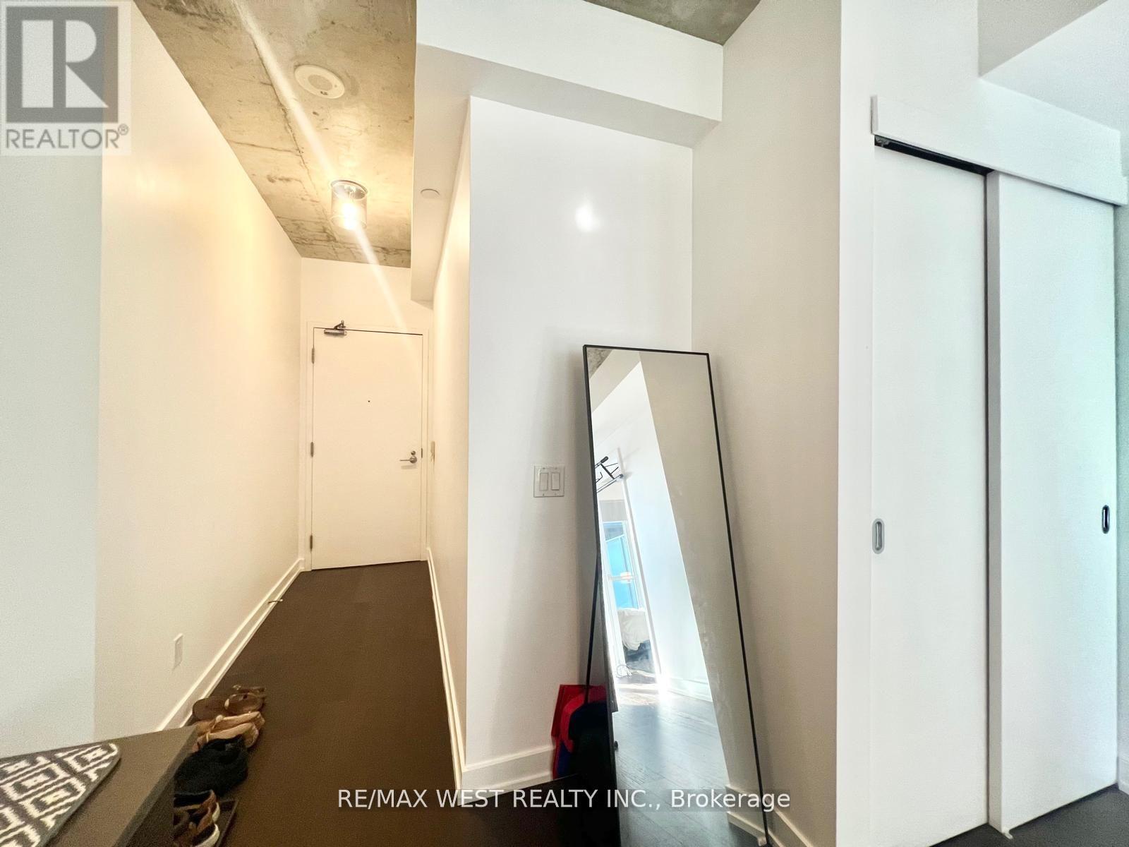 502 - 1030 King Street W, Toronto, Ontario  M6K 3N3 - Photo 8 - C12939320