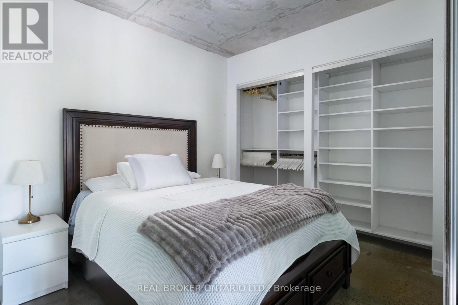 203 - 2 Gladstone Avenue, Toronto, Ontario  M6J 0B2 - Photo 4 - C12939352