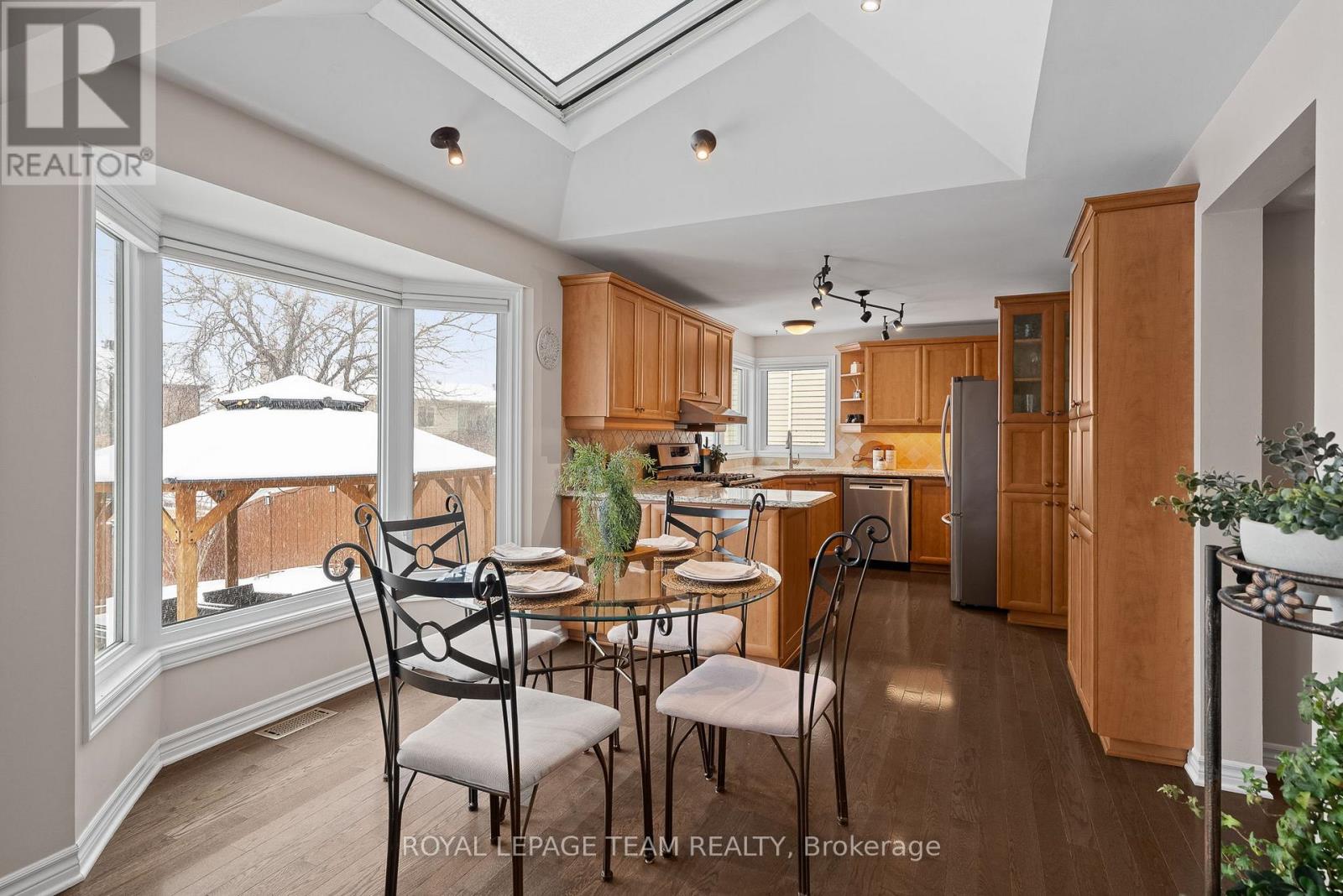 15 Wellfleet Crescent, Ottawa, Ontario  K2J 2Y3 - Photo 12 - X12939362