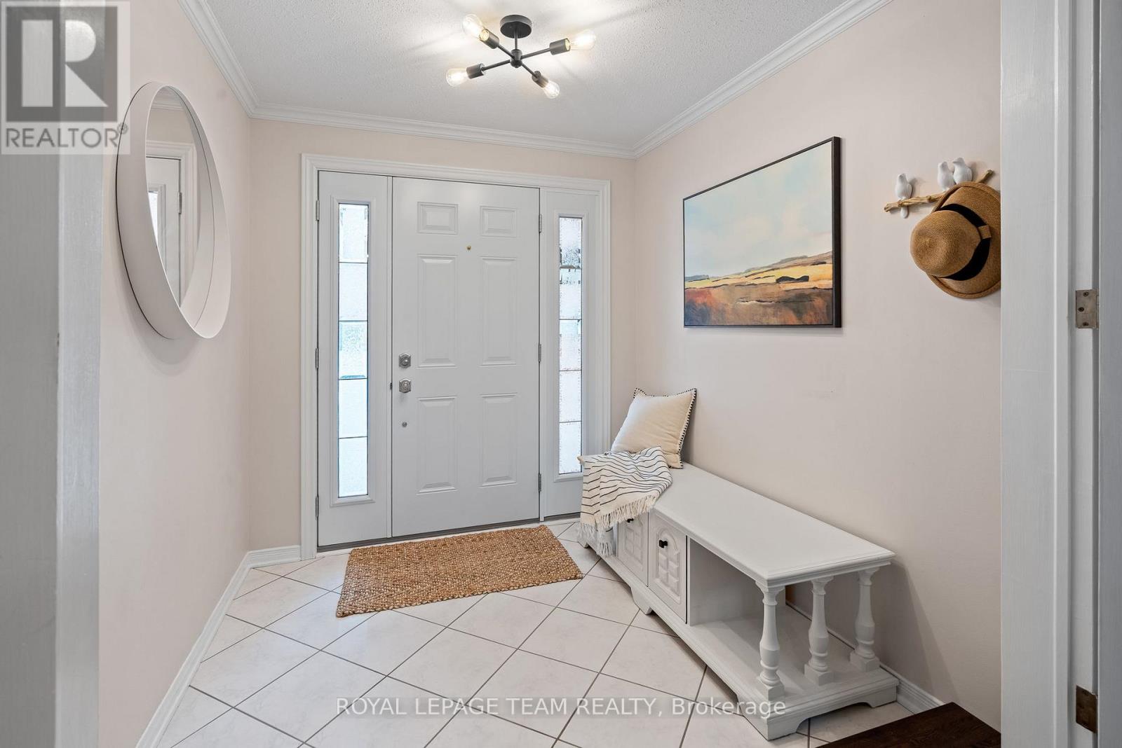 15 Wellfleet Crescent, Ottawa, Ontario  K2J 2Y3 - Photo 2 - X12939362