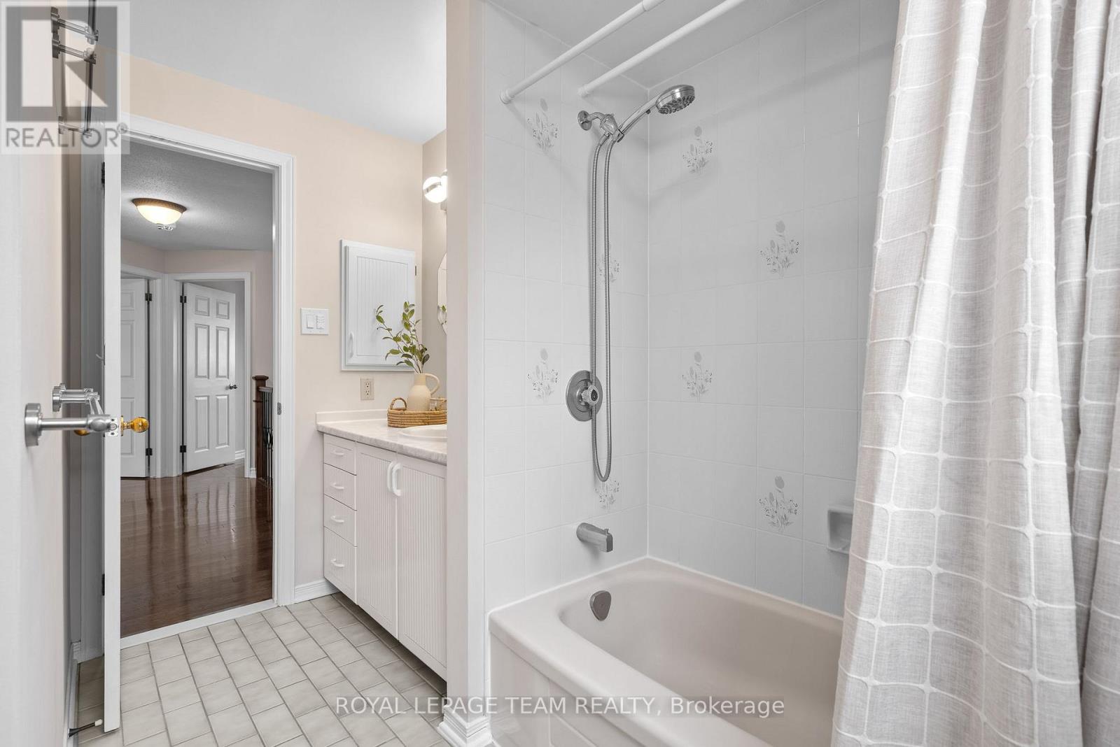 15 Wellfleet Crescent, Ottawa, Ontario  K2J 2Y3 - Photo 34 - X12939362