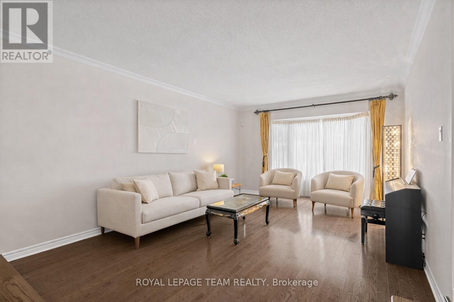 15 Wellfleet Crescent, Ottawa, Ontario  K2J 2Y3 - Photo 6 - X12939362