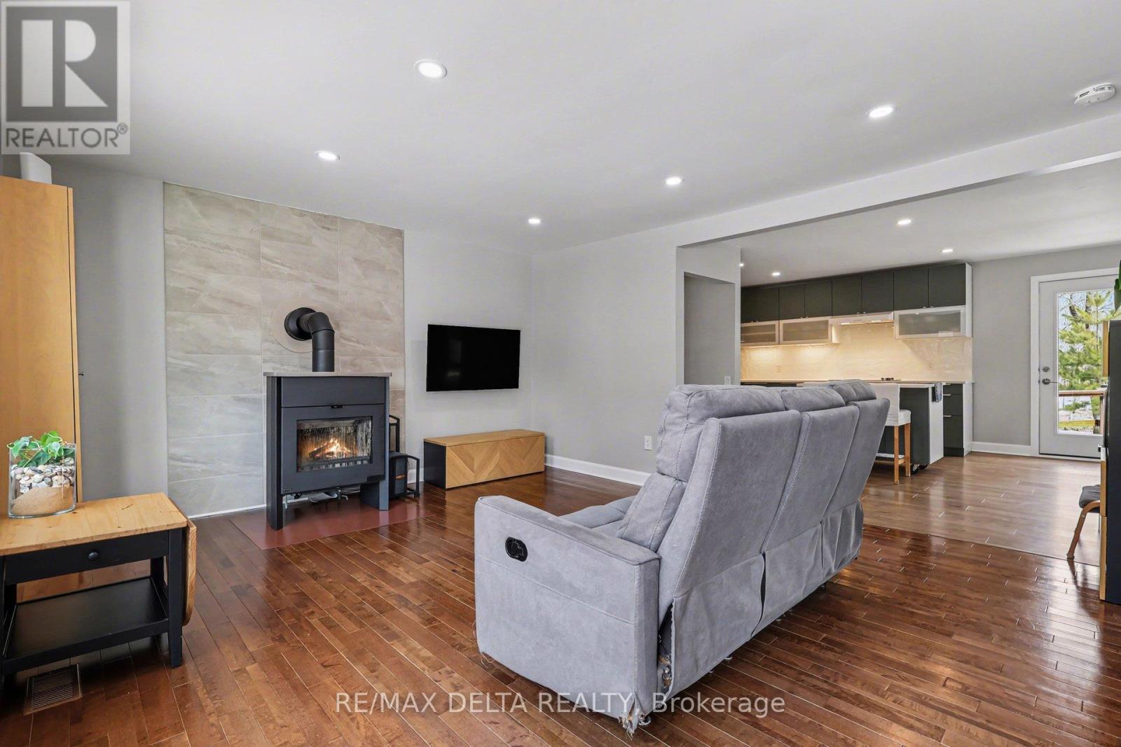 3395 Marcil Road, Clarence-Rockland, Ontario  K0A 1E0 - Photo 12 - X12939368