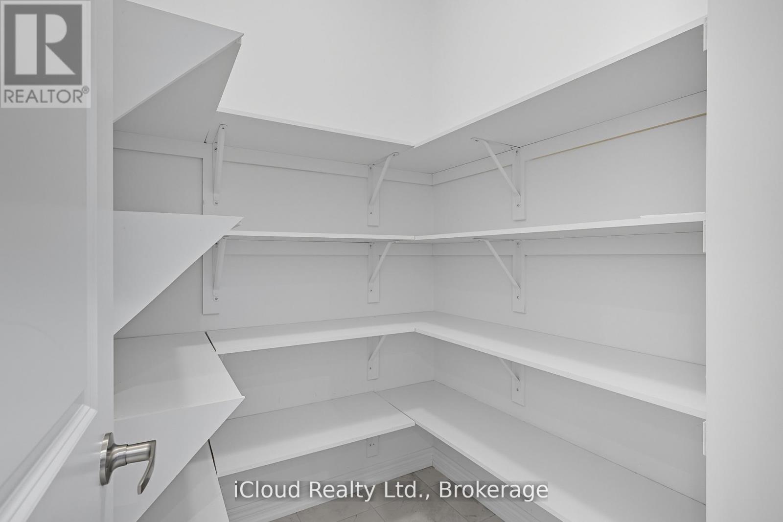 1117 Lockie Drive, Oshawa, Ontario  L1L 0R9 - Photo 15 - E12939300