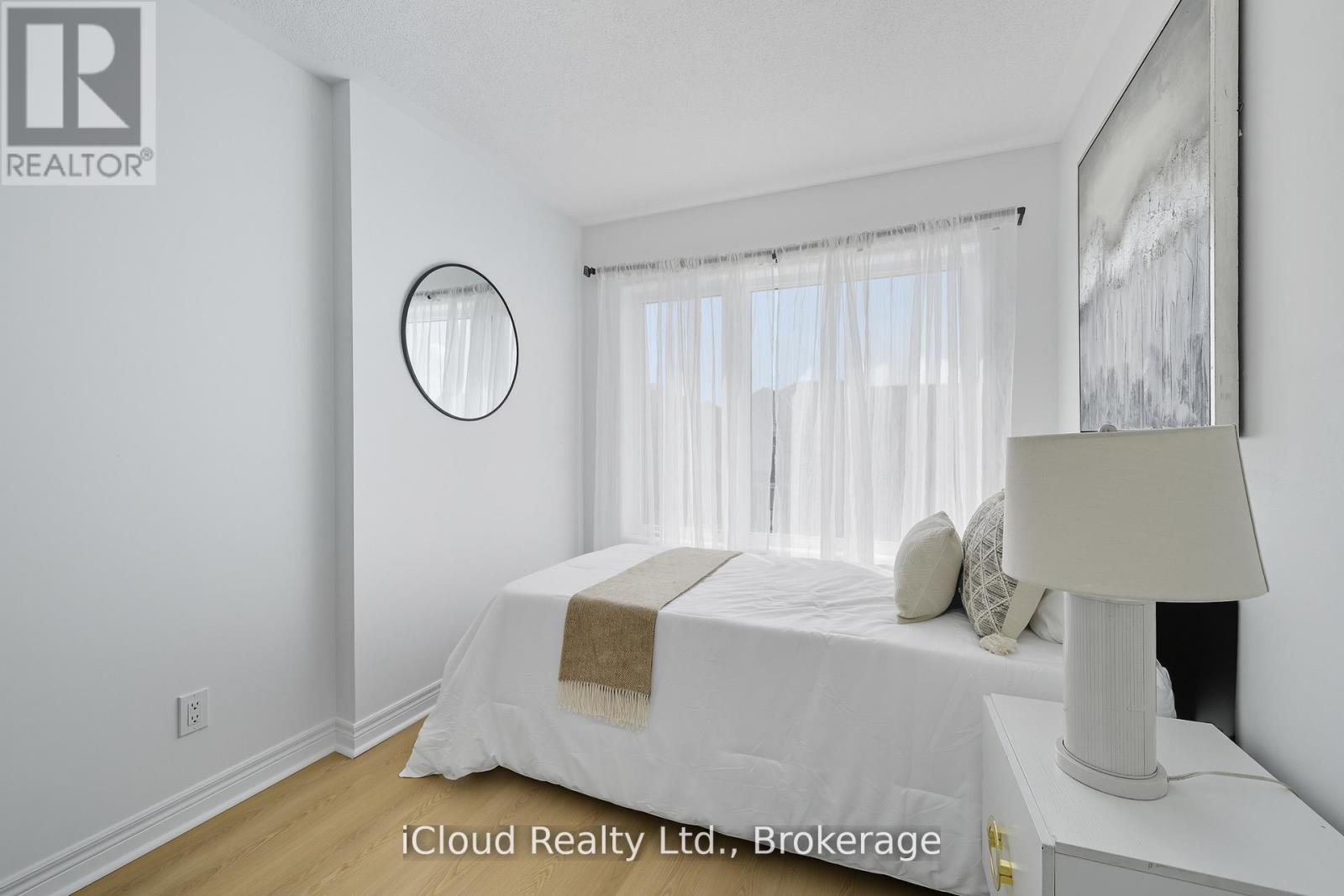 1117 Lockie Drive, Oshawa, Ontario  L1L 0R9 - Photo 6 - E12939300