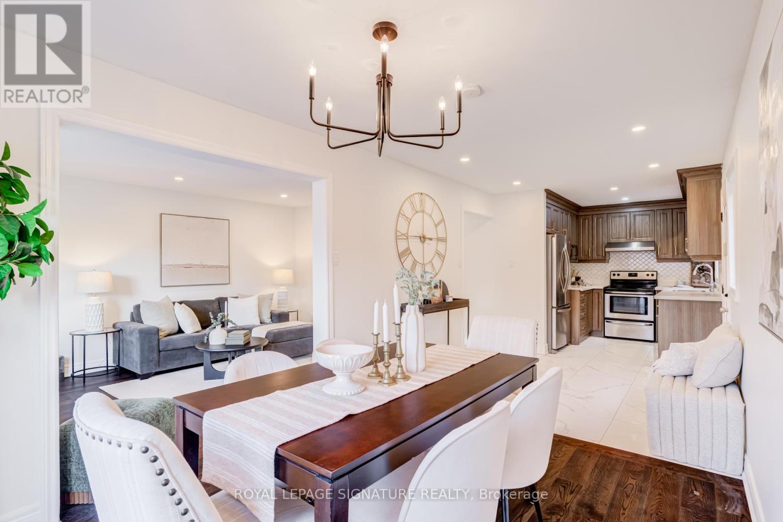 210 Braymore Boulevard, Toronto, Ontario  M1B 2G8 - Photo 13 - E12939330