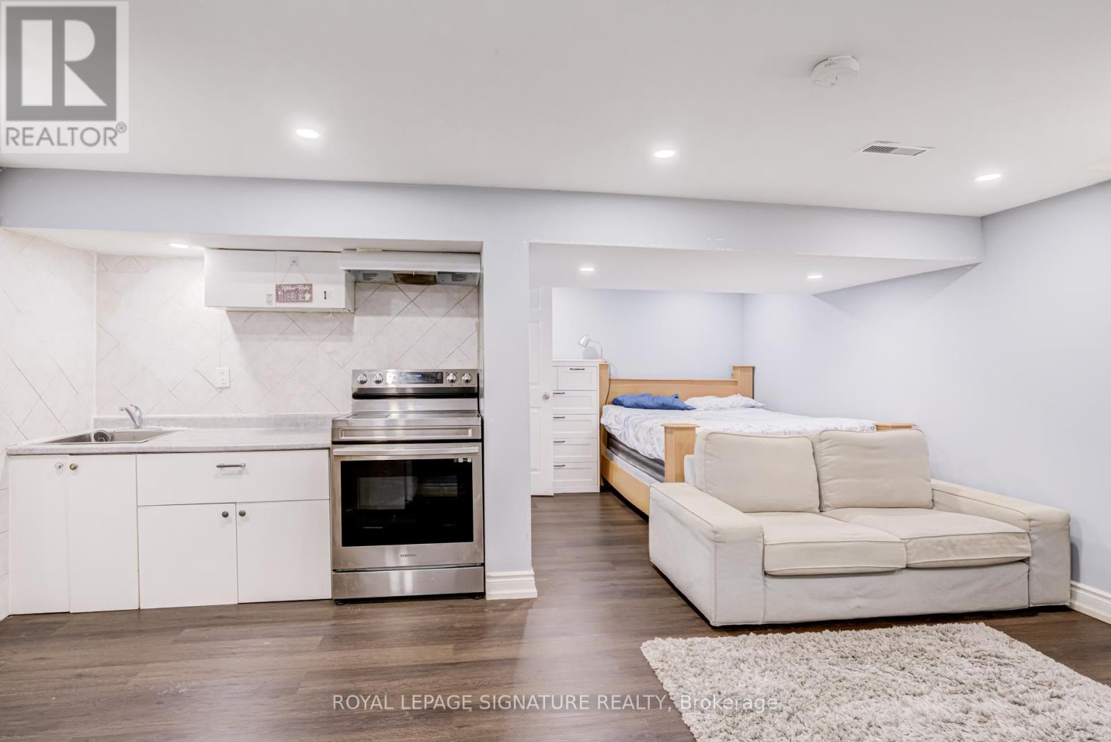 210 Braymore Boulevard, Toronto, Ontario  M1B 2G8 - Photo 36 - E12939330