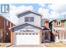 210 BRAYMORE BOULEVARD, Toronto, Ontario