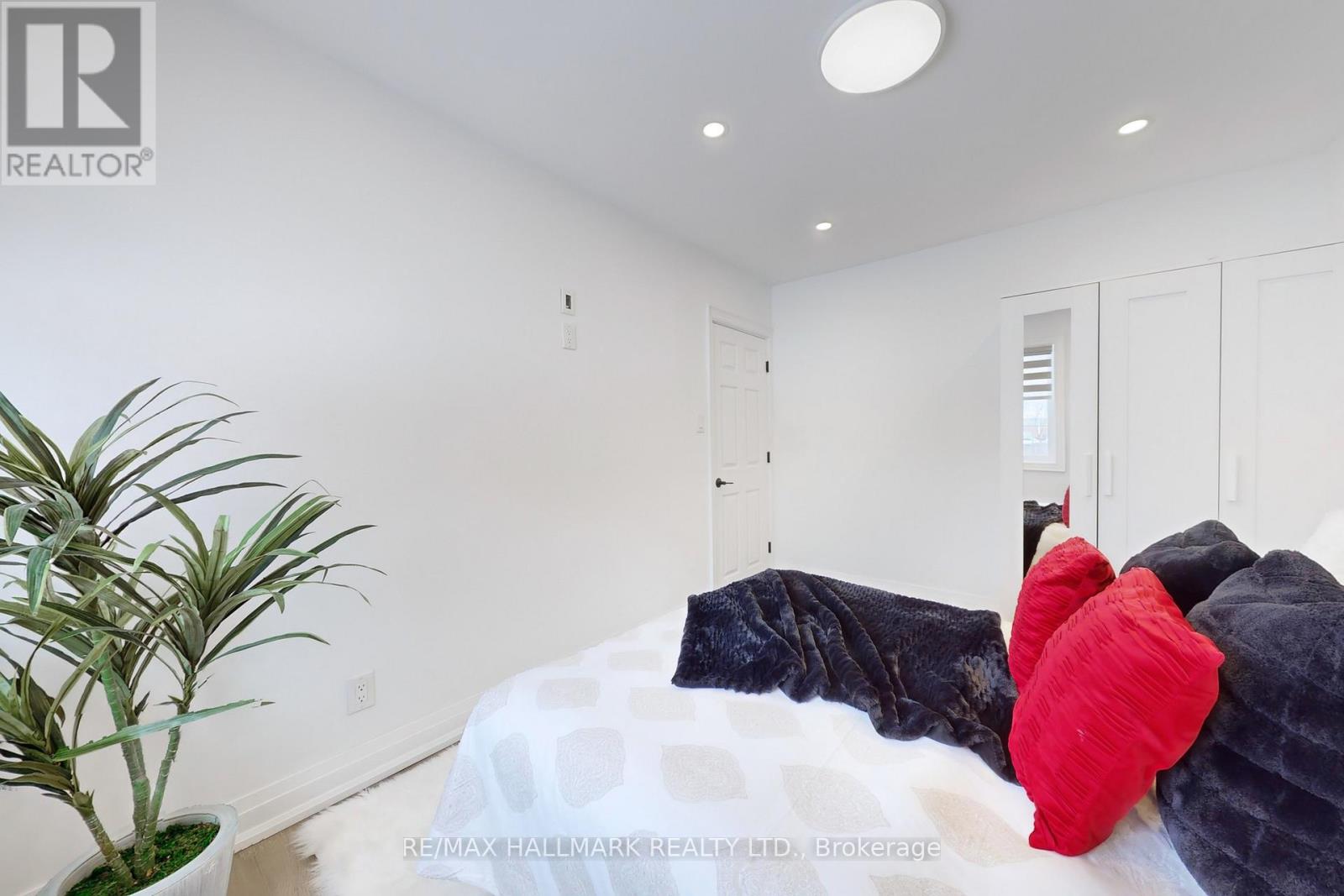 24 Cresser Avenue, Whitby, Ontario  L1P 1J8 - Photo 22 - E12939376