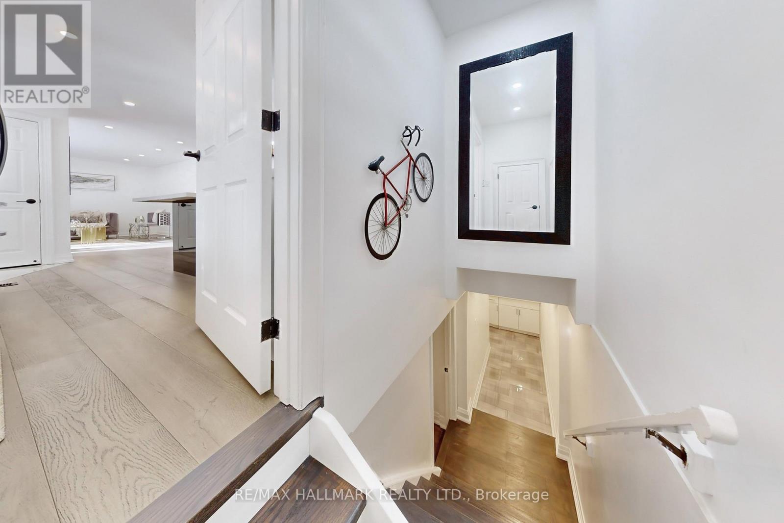 24 Cresser Avenue, Whitby, Ontario  L1P 1J8 - Photo 34 - E12939376