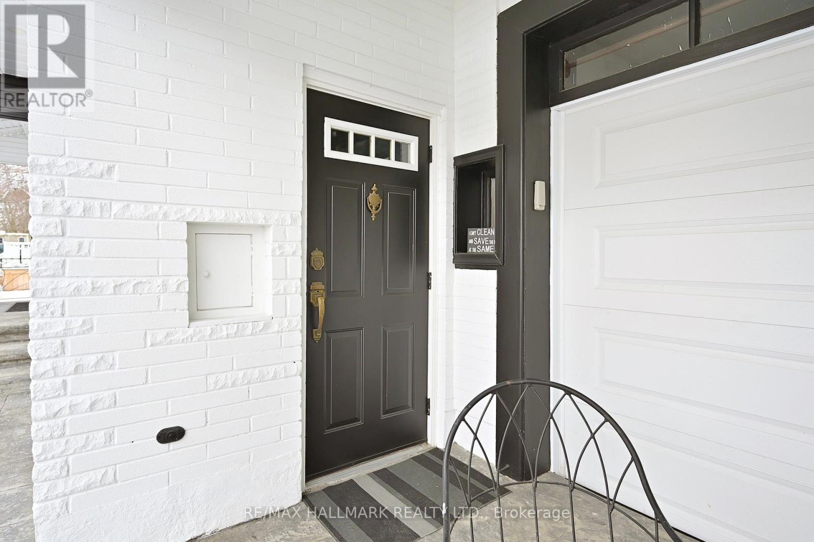 24 Cresser Avenue, Whitby, Ontario  L1P 1J8 - Photo 8 - E12939376