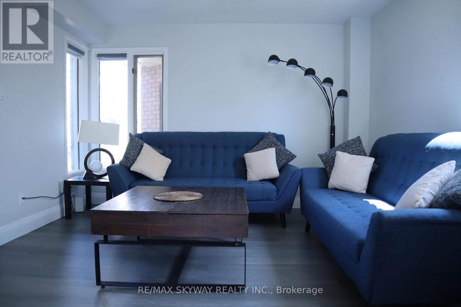 10 Elephant Hill Drive, Clarington, Ontario L1C 4M5 - Photo 3 - E12876668