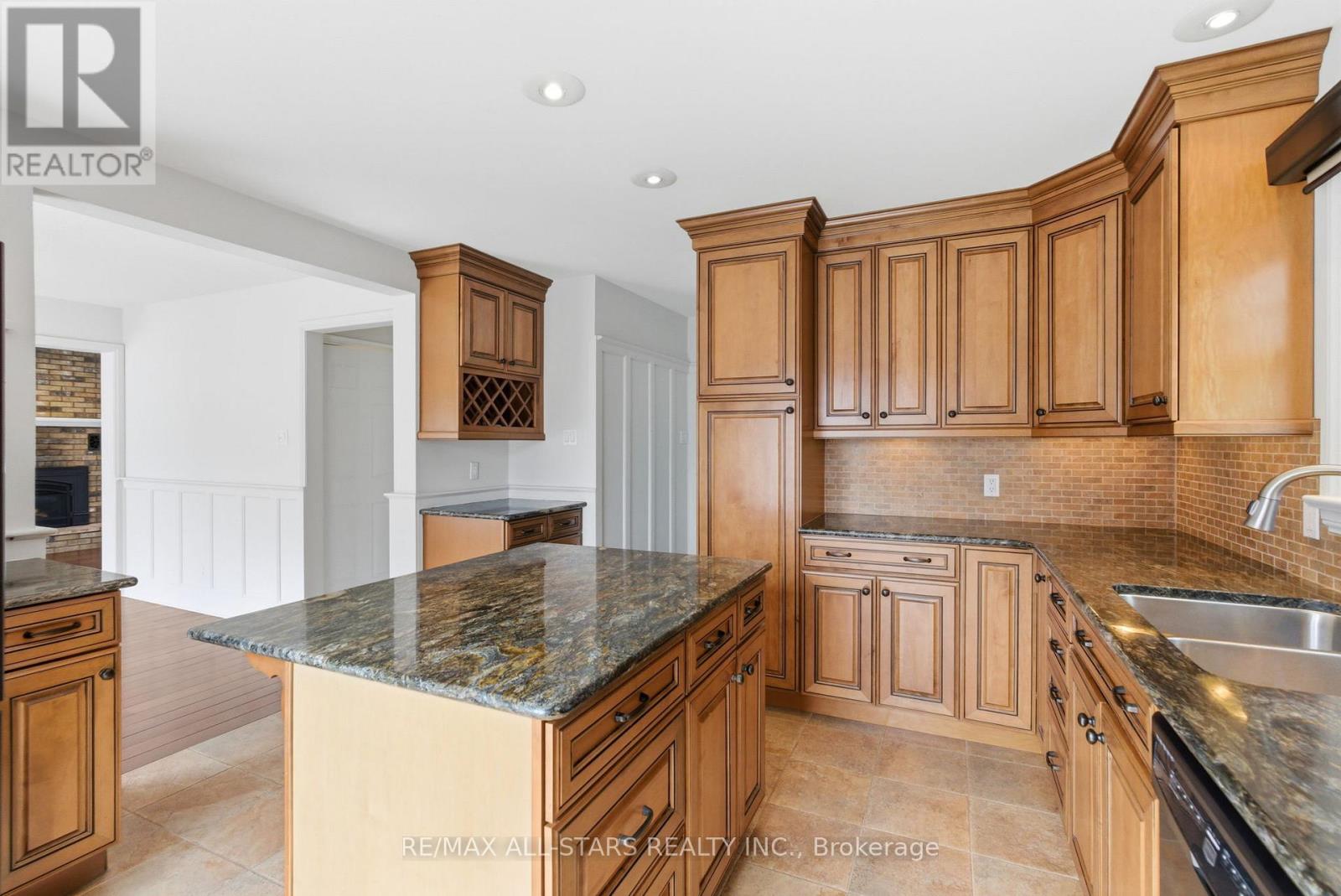 154 Brock Street E, Uxbridge, Ontario  L9P 1K5 - Photo 8 - N12939314