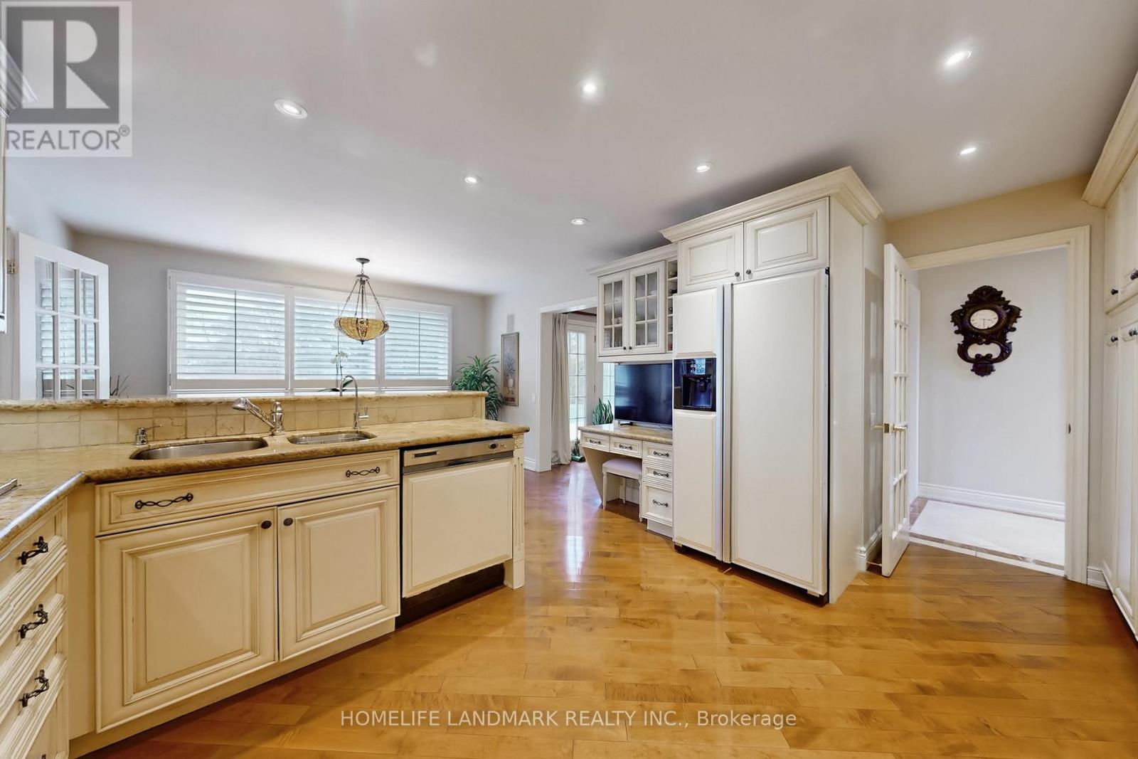 8 Prescott Court, Markham, Ontario  L3T 5W7 - Photo 15 - N12939316