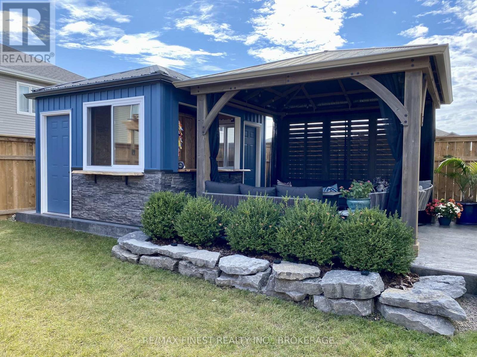 124 Hazlett Street, Loyalist, Ontario  K0H 1G0 - Photo 38 - X12909284