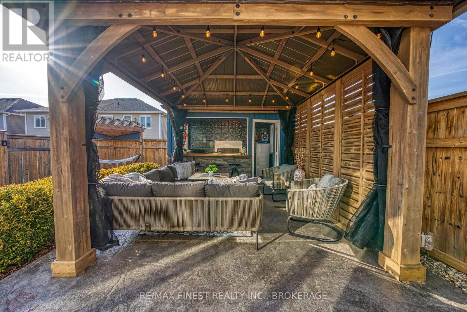 124 Hazlett Street, Loyalist, Ontario  K0H 1G0 - Photo 45 - X12909284