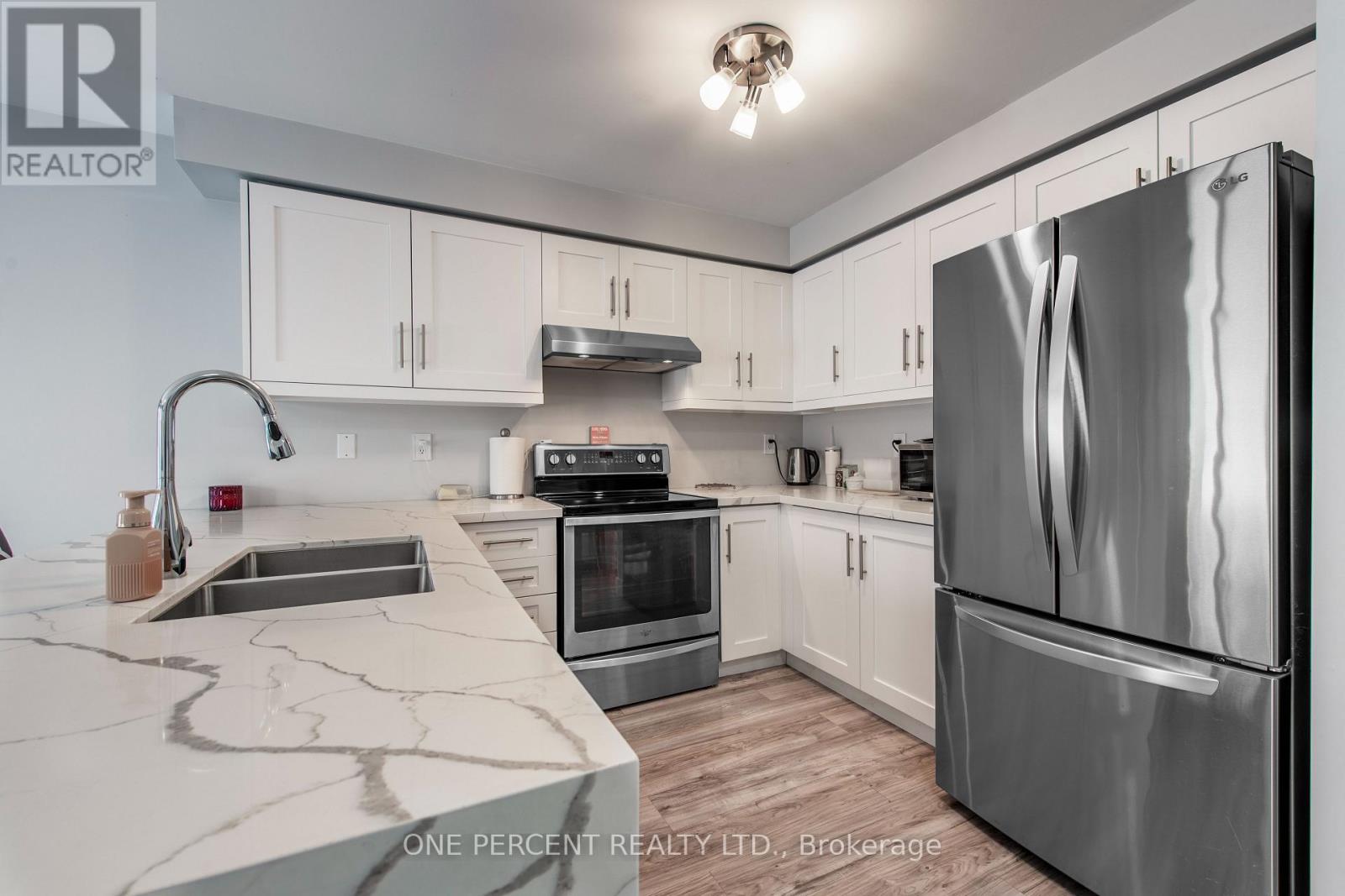 67 Hawthorne Crescent, Barrie, Ontario  L4N 9Y8 - Photo 10 - S12939308