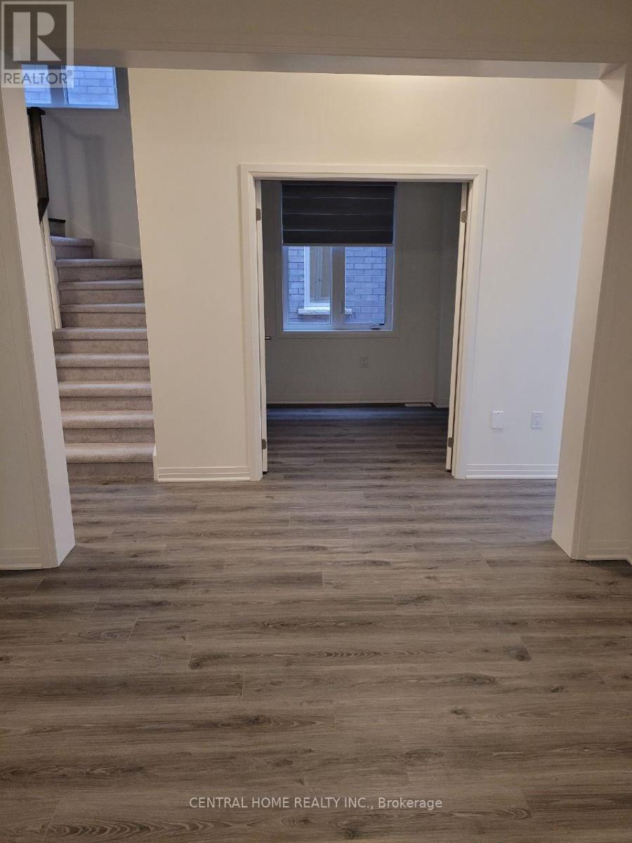 46 Copperhill Heights, Barrie, Ontario  L9S 2Z4 - Photo 10 - S12939350