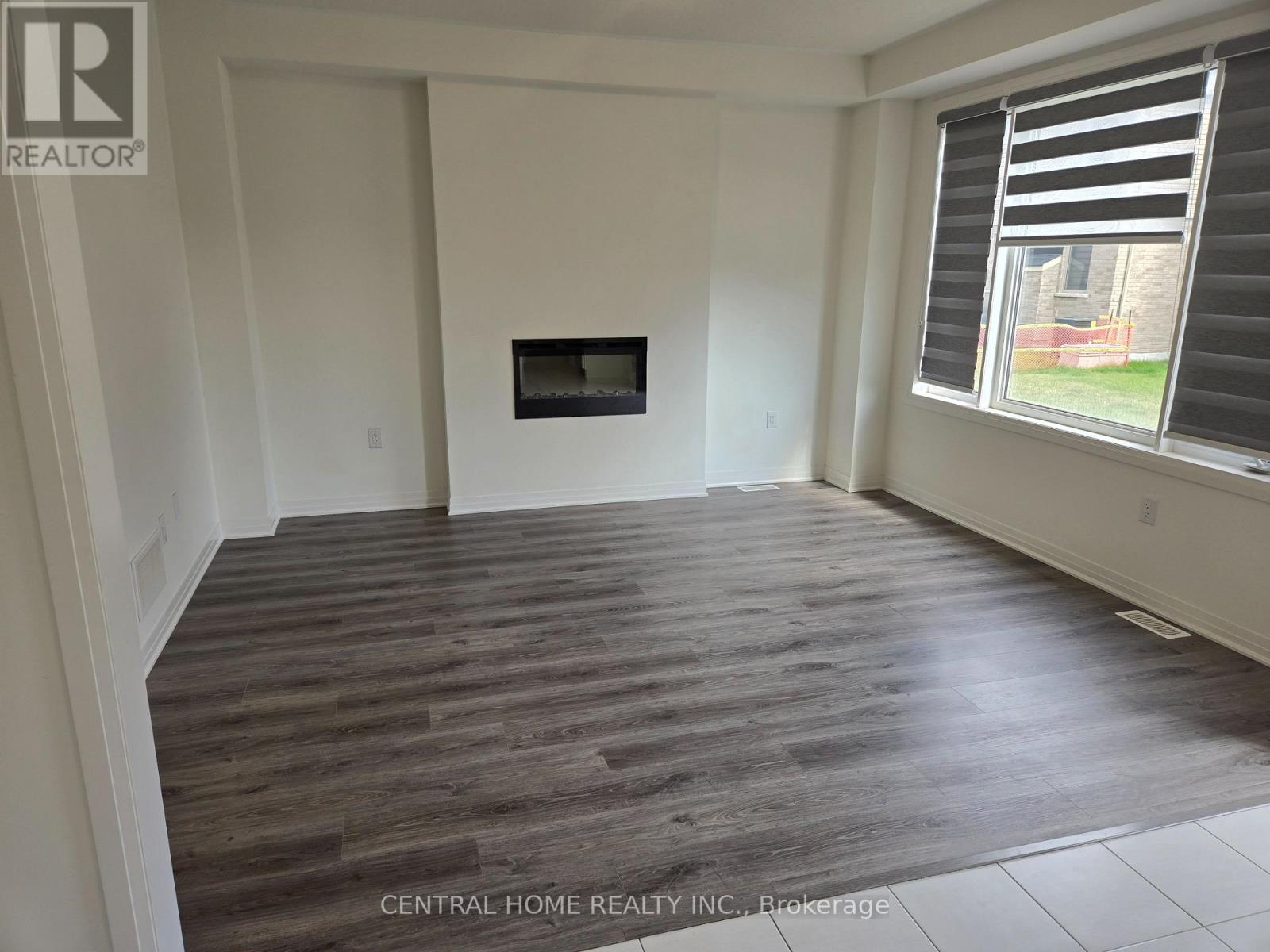 46 Copperhill Heights, Barrie, Ontario  L9S 2Z4 - Photo 3 - S12939350