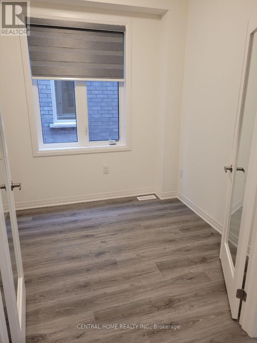 46 Copperhill Heights, Barrie, Ontario  L9S 2Z4 - Photo 7 - S12939350