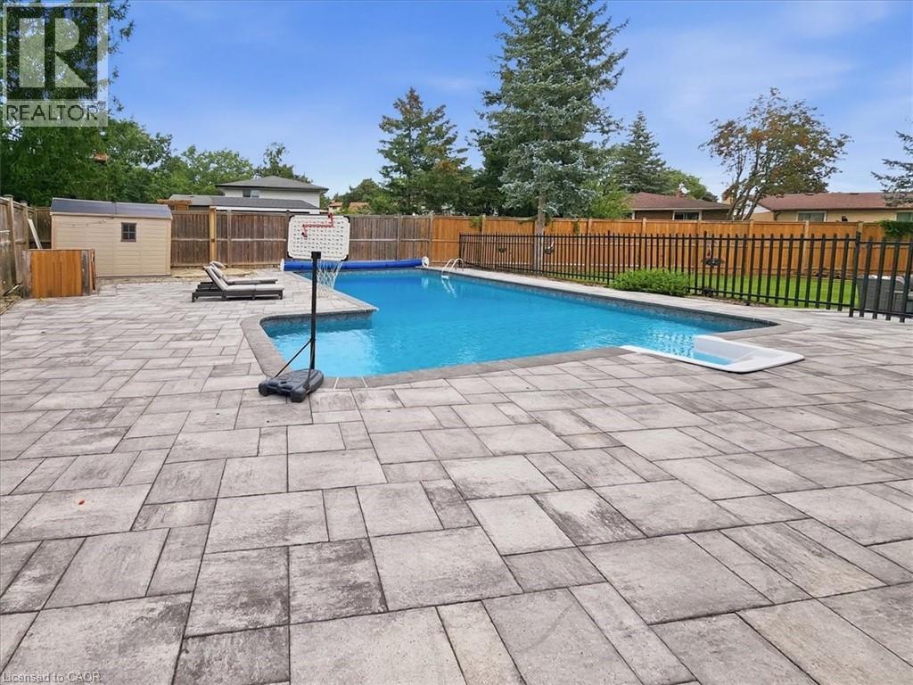 112 White Oak Place, Waterloo, Ontario  N2V 1B2 - Photo 38 - 40812936