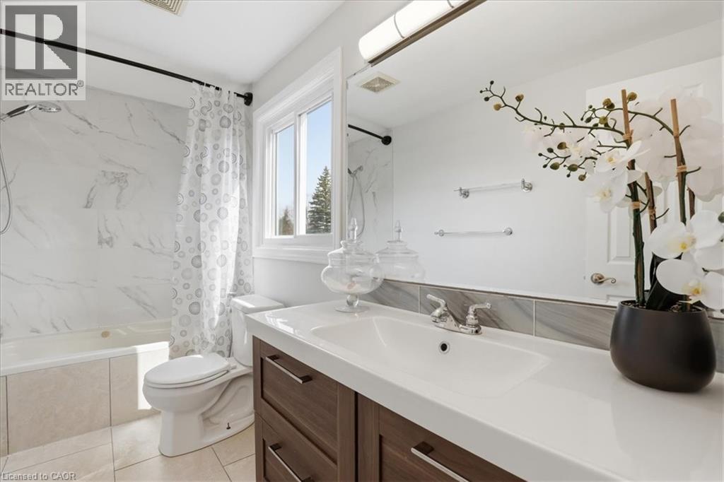 112 White Oak Place, Waterloo, Ontario  N2V 1B2 - Photo 25 - 40812936