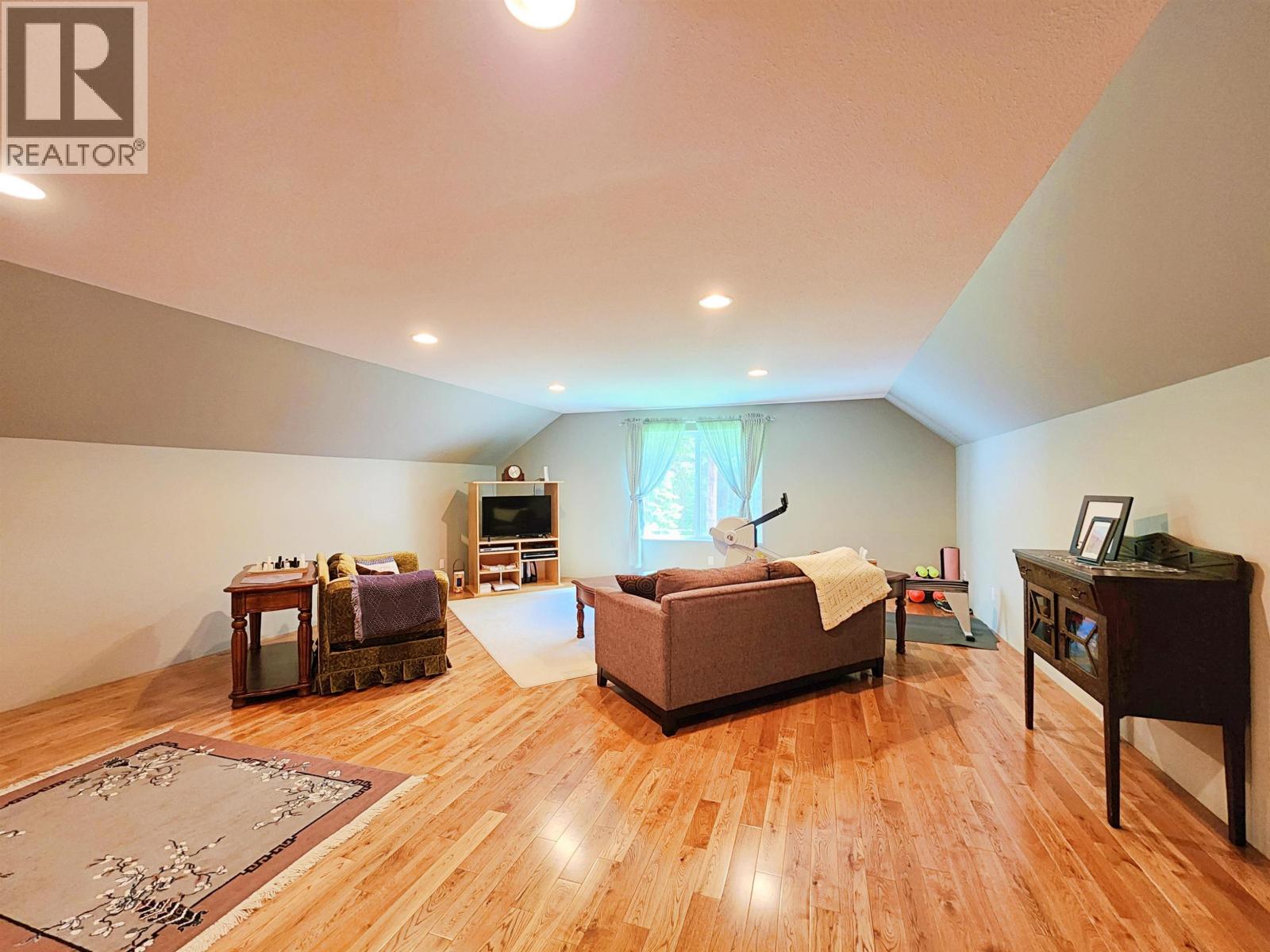 4762 Carolyn Road, Quesnel, British Columbia  V2J 6L5 - Photo 35 - R3105251