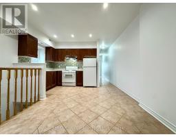 4 - 2417 DUNDAS STREET, Toronto, Ontario