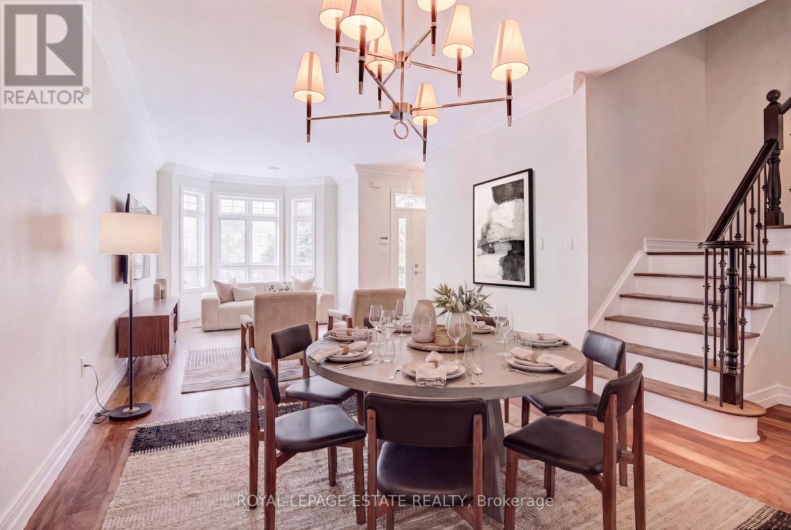 66 Compass Way, Mississauga, Ontario  L5G 4T8 - Photo 10 - W12939356