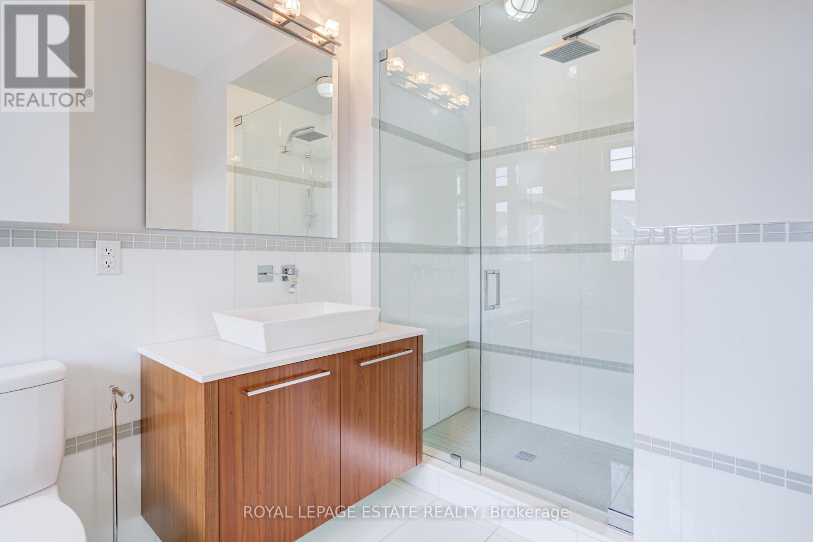 66 Compass Way, Mississauga, Ontario  L5G 4T8 - Photo 23 - W12939356