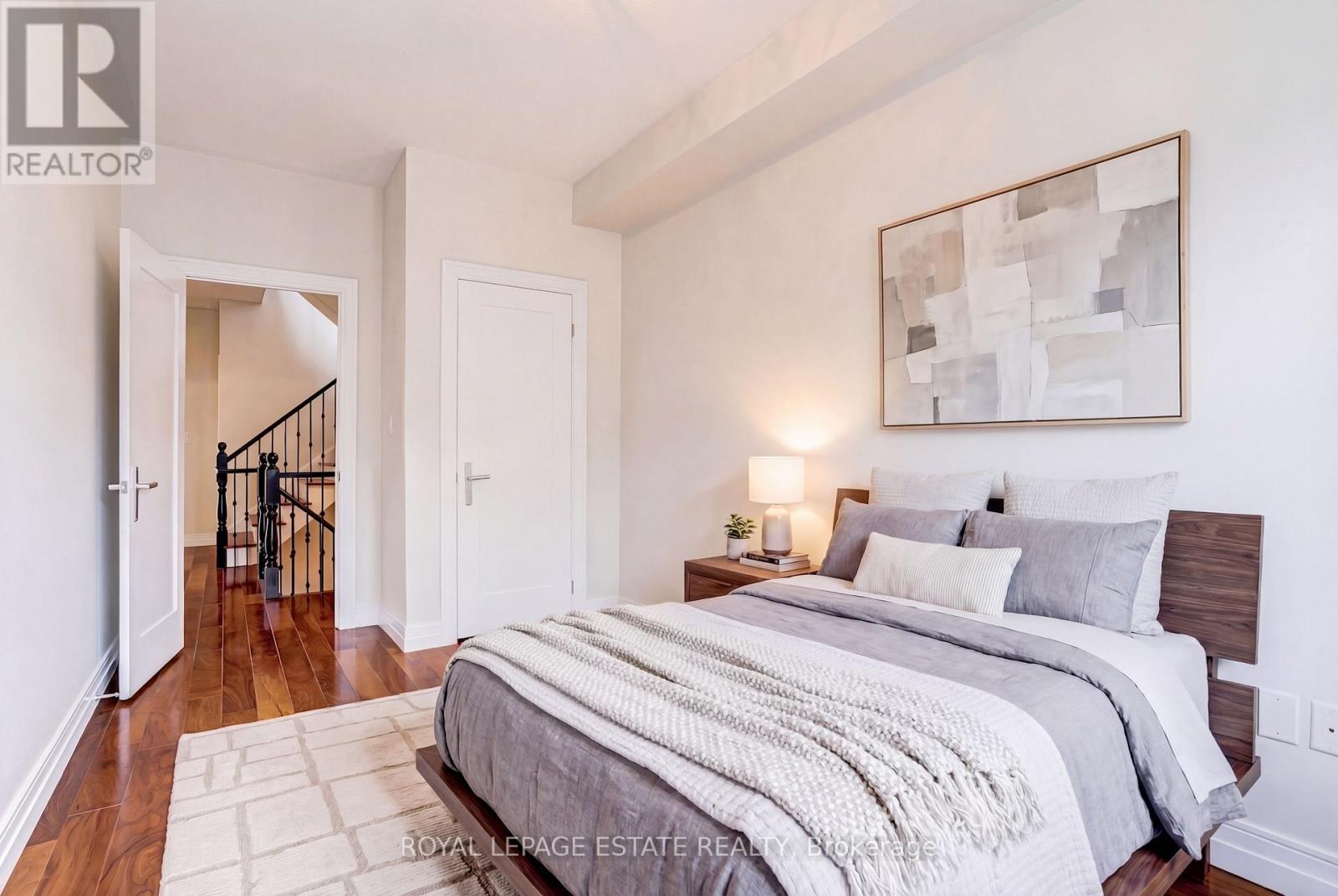 66 Compass Way, Mississauga, Ontario  L5G 4T8 - Photo 27 - W12939356