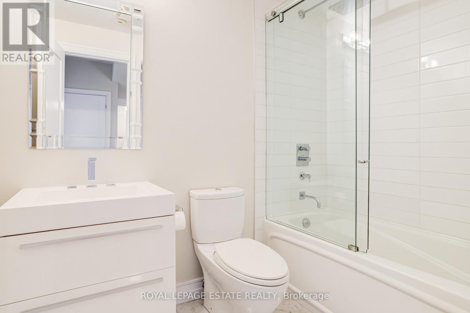 66 Compass Way, Mississauga, Ontario  L5G 4T8 - Photo 28 - W12939356