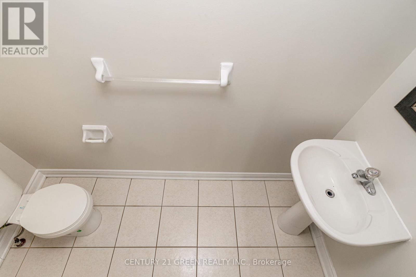 449 Aspendale Crescent, Mississauga, Ontario  L5W 0E7 - Photo 10 - W12939364