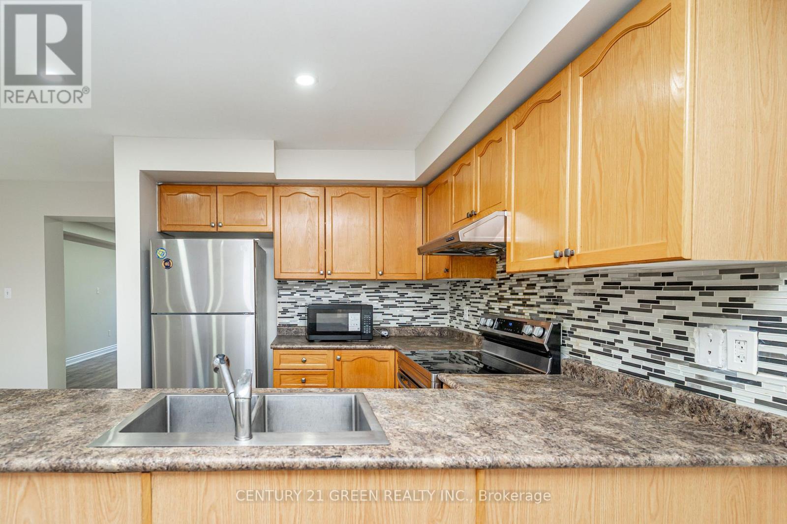 449 Aspendale Crescent, Mississauga, Ontario  L5W 0E7 - Photo 14 - W12939364