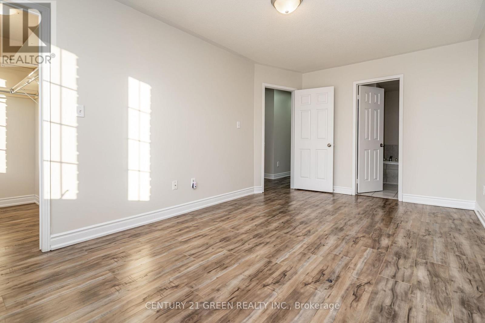 449 Aspendale Crescent, Mississauga, Ontario  L5W 0E7 - Photo 23 - W12939364