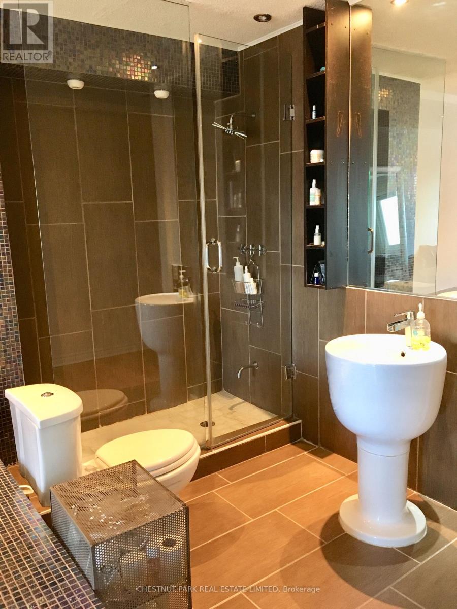 1849 Davenport Road, Toronto, Ontario  M6N 1B8 - Photo 8 - W12939392