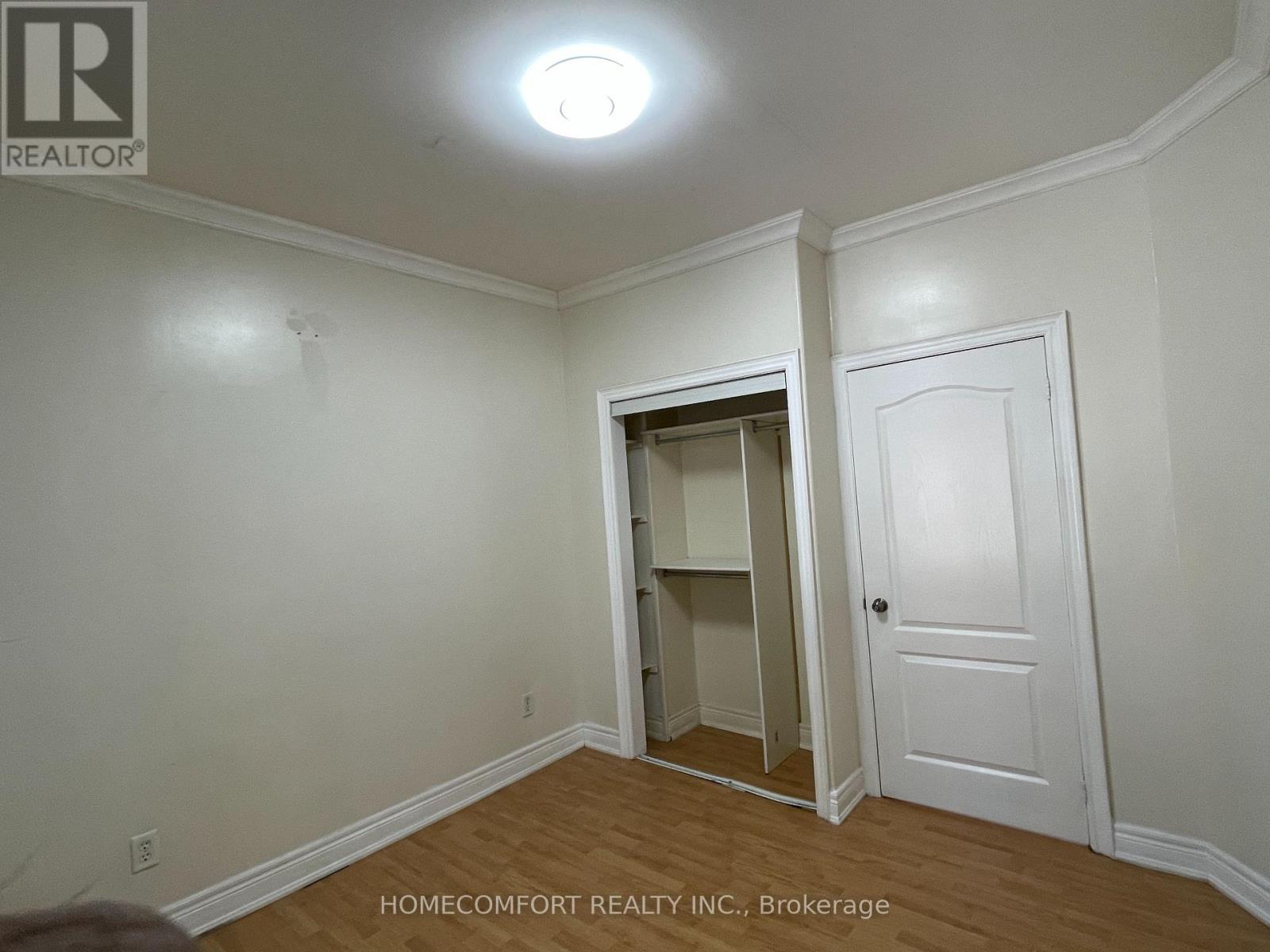 Main - 83 Hounslow Heath Road, Toronto, Ontario  M6N 1G7 - Photo 18 - W12939396