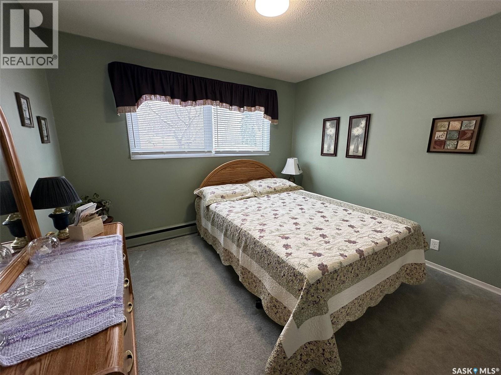 400 Gallaway Street, Estevan, Saskatchewan  S4A 0A9 - Photo 10 - SK031694